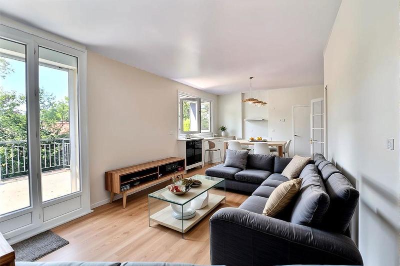 Maison - 185 m² - 6 pièces