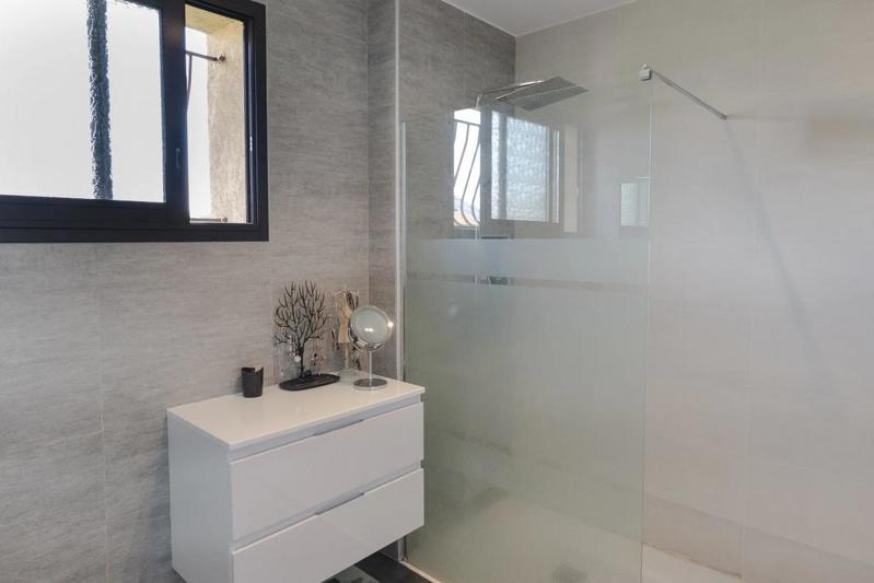 Maison - 155 m² - 6 pièces