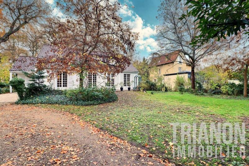 Maison - 174 m² - 9 pièces