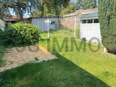 Villa - 198 m² - 10 pièces