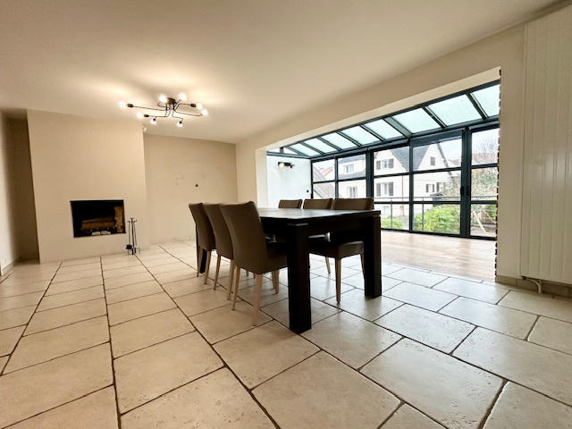 Maison - 115 m² - 6 pièces