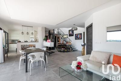Maison de maîtres - 128 m² - 6 pièces