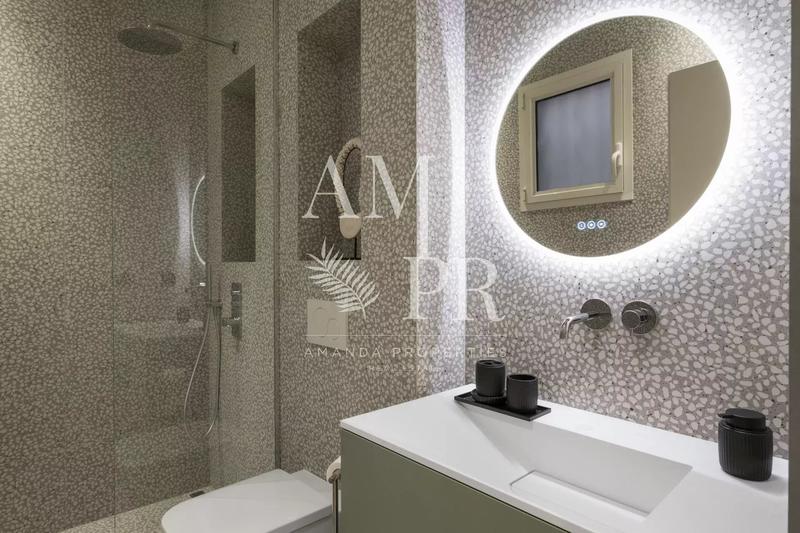 Appartement - 100 m² - 4 pièces