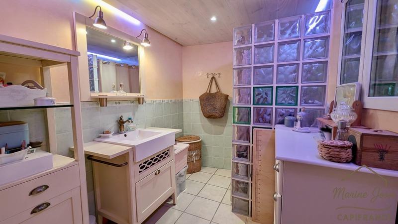 Maison - 187 m² - 7 pièces