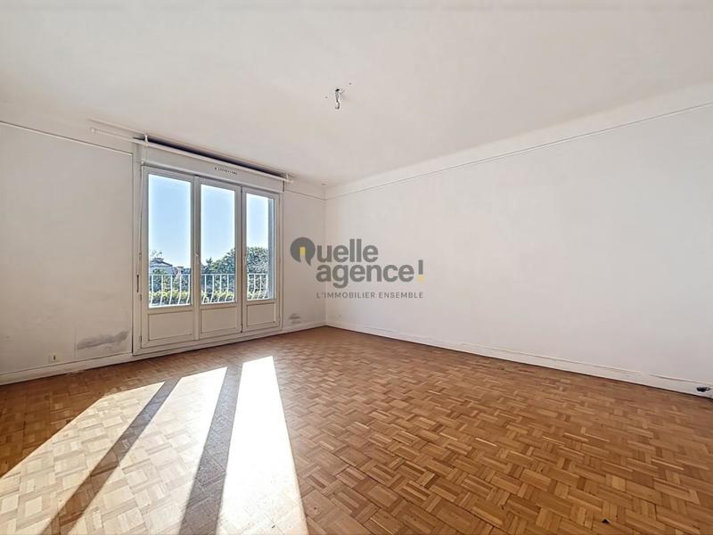 Maison - 95 m² - 7 pièces