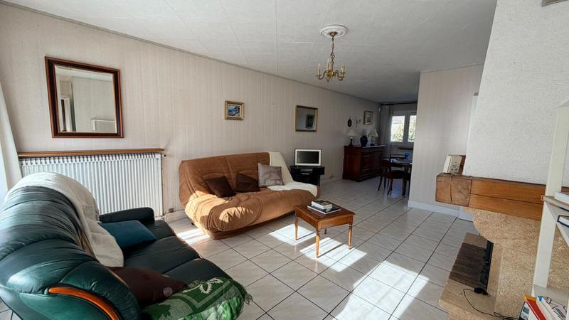 Maison - 86 m² - 5 pièces