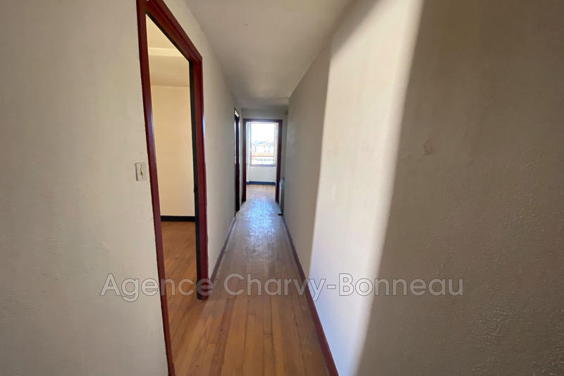 Maison - 190 m² - 8 pièces