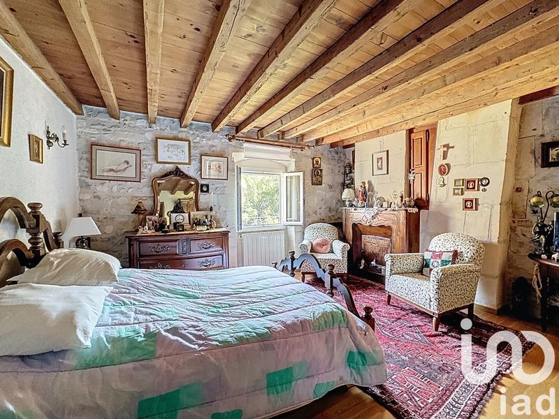 Maison - 180 m² - 8 pièces