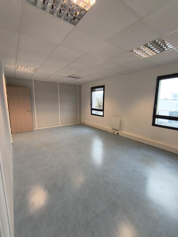 Bureau - 110 m² - 5 pièces