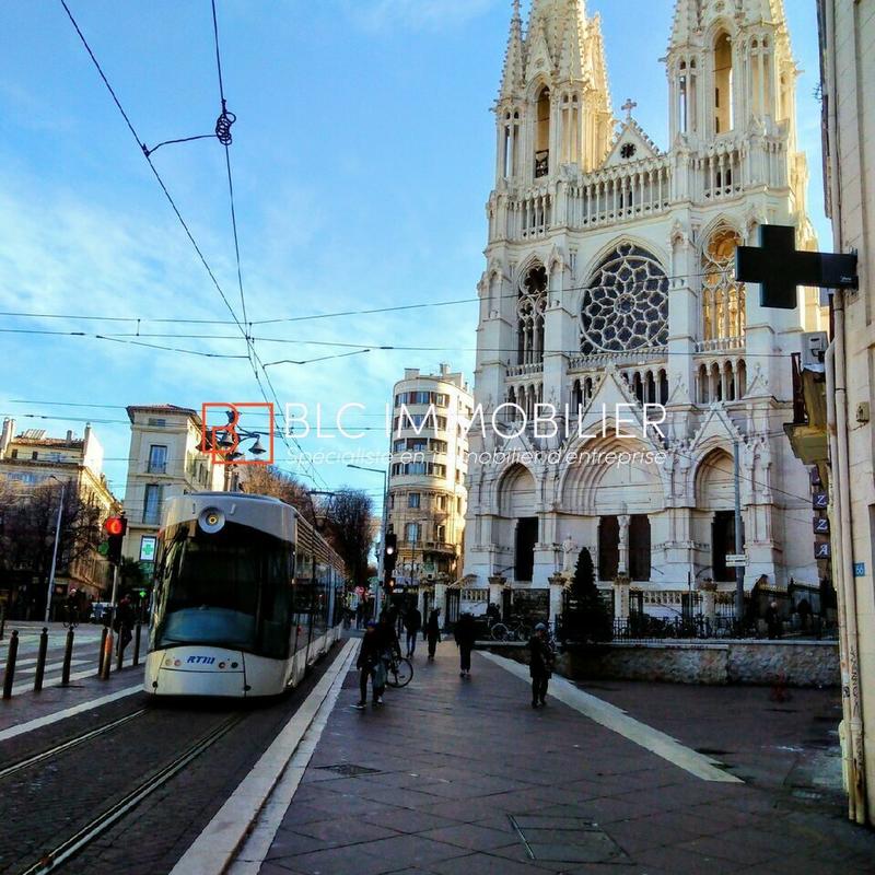 Fonds de commerce - Local commercial - 60 m²