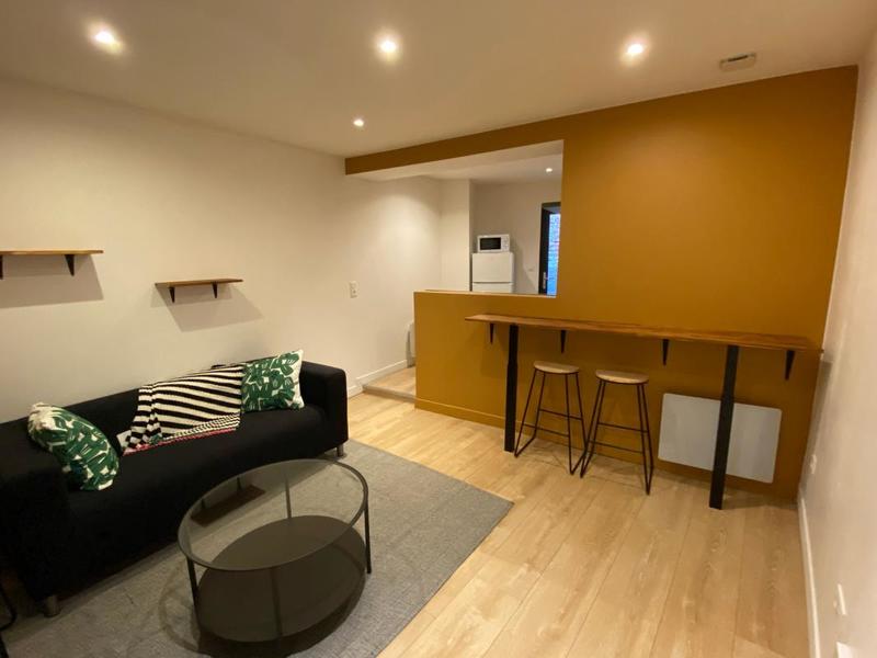 Studio - 30 m² - 2 pièces