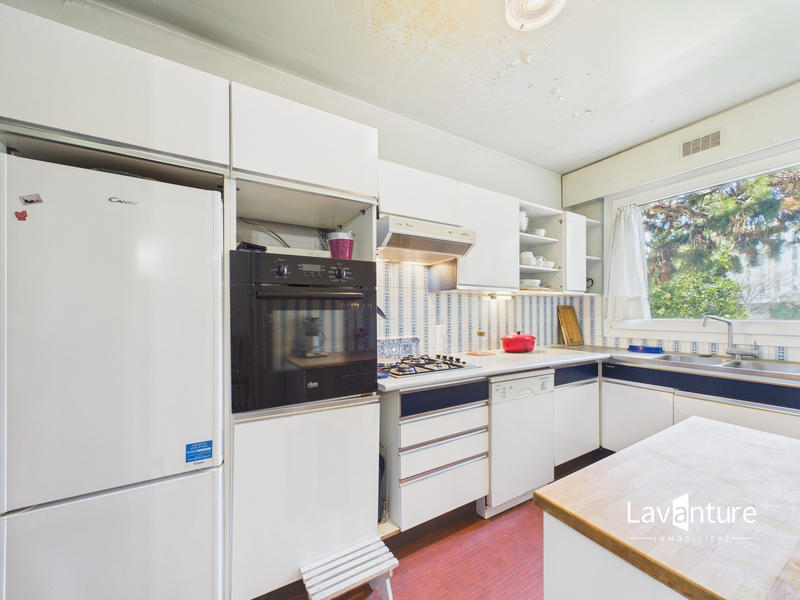 Appartement - 110 m² - 5 pièces