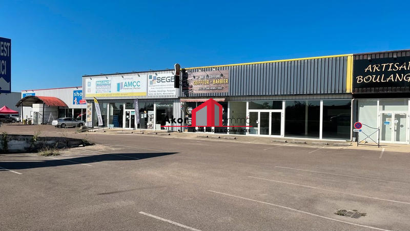 Local commercial - 280 m²