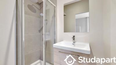 Chambre - 14 m² - 1 pièce