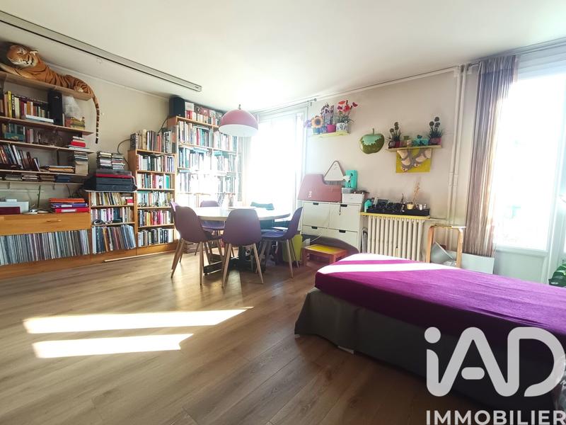 Appartement - 77 m² - 5 pièces
