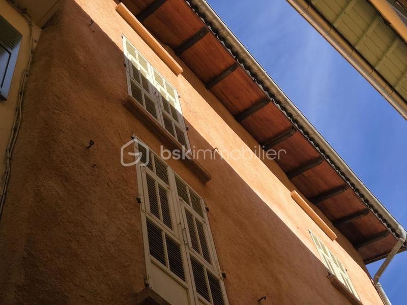 Maison de village - 289 m² - 7 pièces