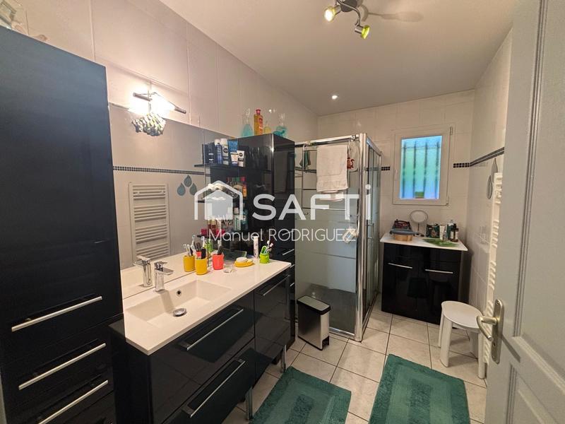 Maison - 97 m² - 5 pièces