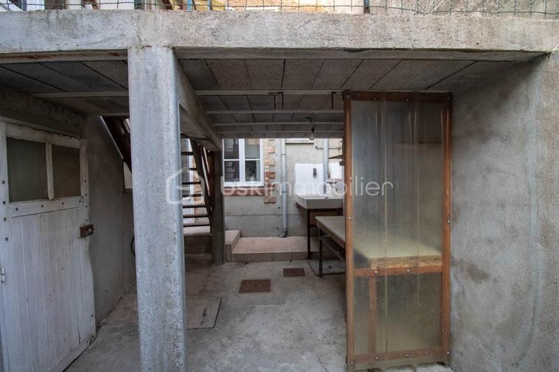 Immeuble - 167 m² - 6 pièces