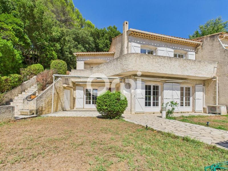 Maison - 153 m² - 4 pièces