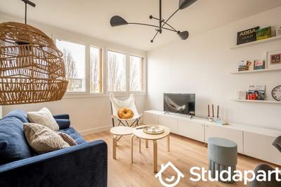 Chambre - 73 m² - 1 pièce