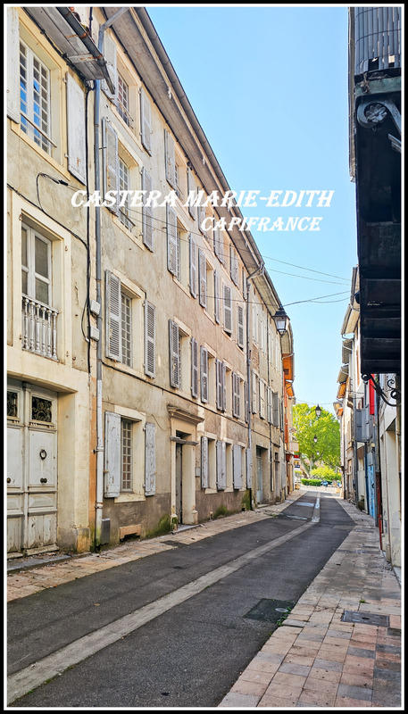 Maison bourgeoise - 460 m² - 16 pièces