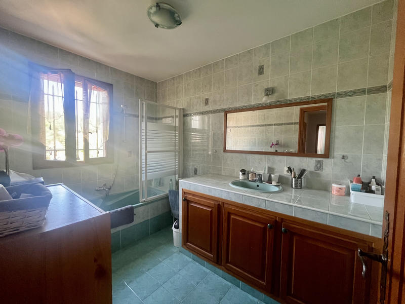 Villa - 164 m² - 5 pièces