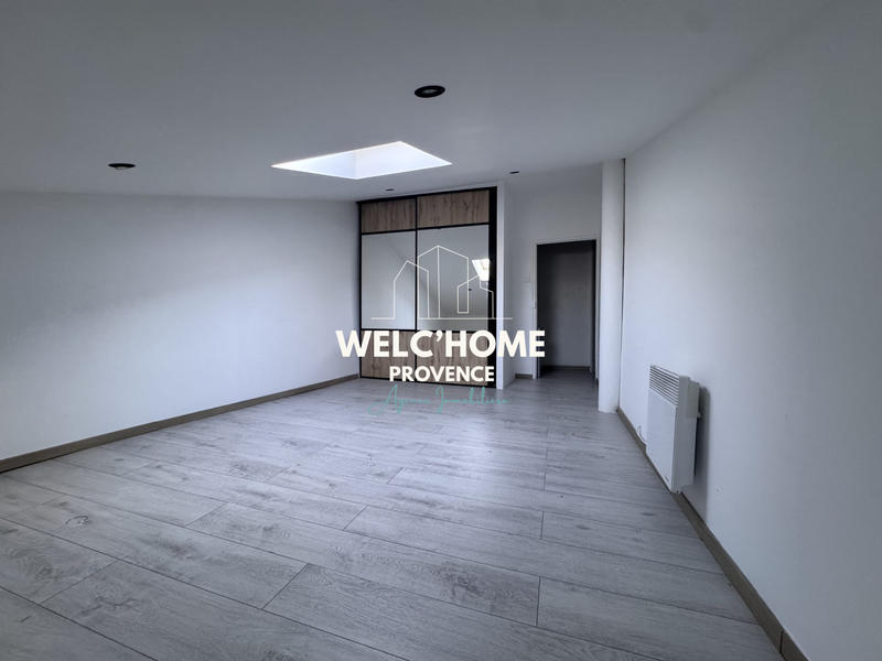 Maison - 98 m² - 5 pièces