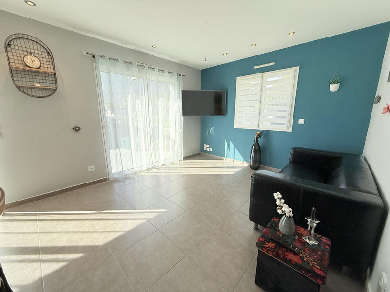 Maison - 96 m² - 4 pièces