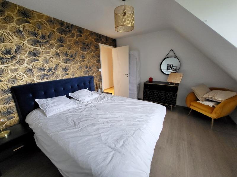 Maison - 172 m² - 9 pièces