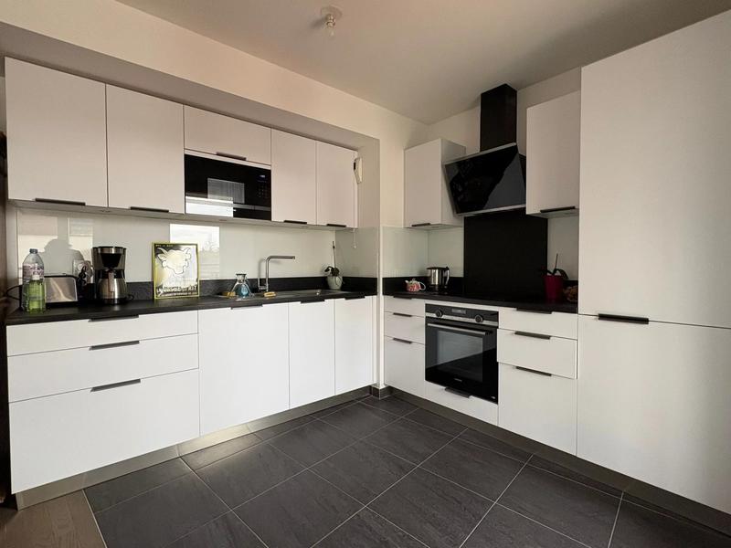 Appartement - 76 m² - 3 pièces