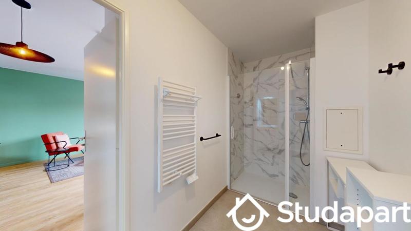 Chambre - 29 m² - 1 pièce