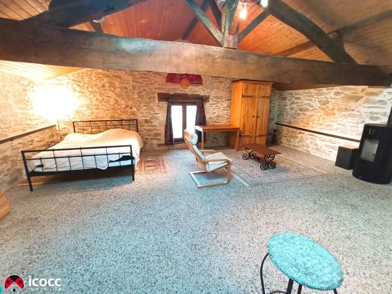 Maison - 477 m² - 21 pièces