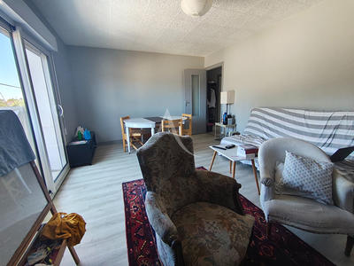 Appartement - 83 m² - 4 pièces