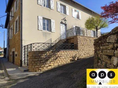 Propriété - 220 m² - 14 pièces