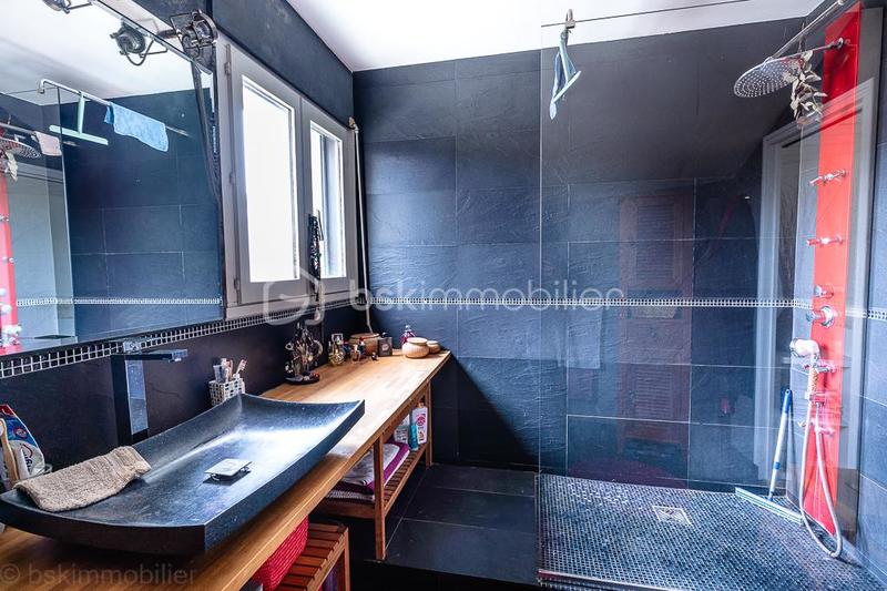 Maison d'architecte - 155 m² - 6 pièces