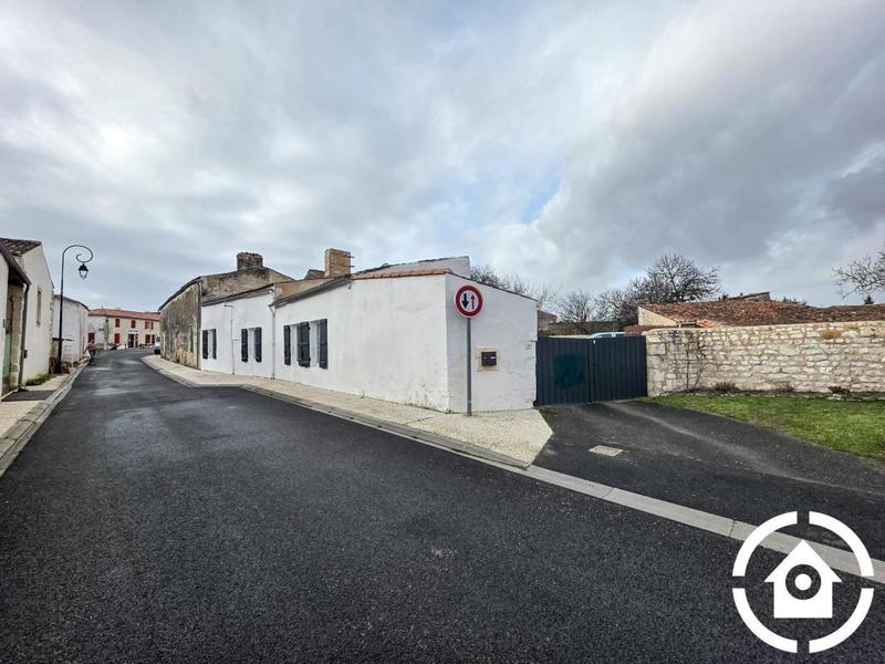 Maison - 95 m² - 3 pièces