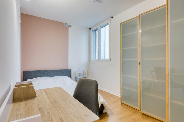 Chambre - 83 m² - 5 pièces