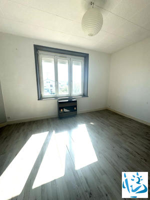 Maison - 56 m² - 4 pièces