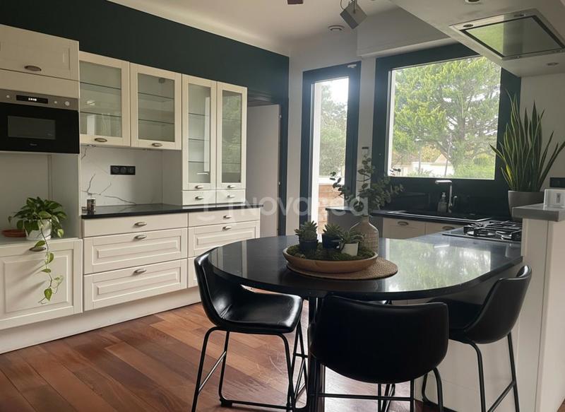 Maison - 155 m² - 5 pièces