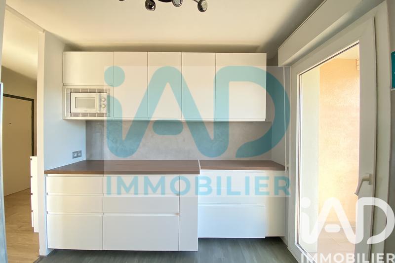 Appartement - 75 m² - 3 pièces