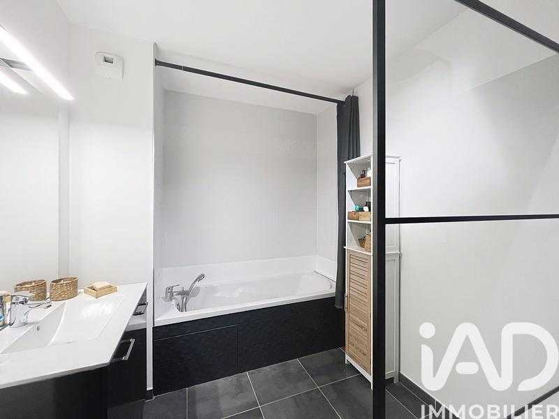 Appartement - 82 m² - 4 pièces