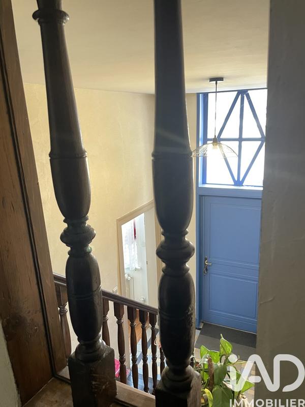 Maison - 220 m² - 10 pièces