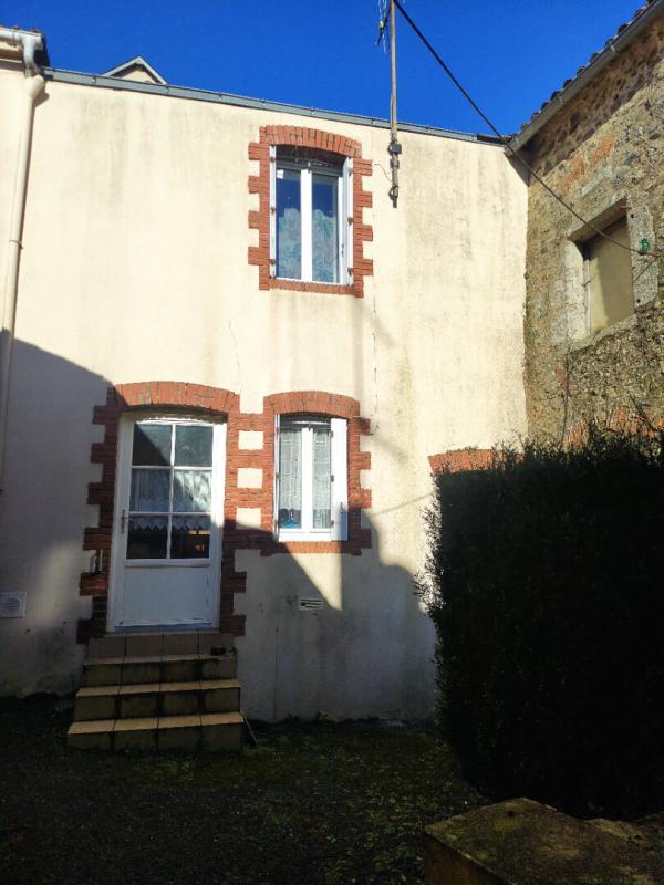Maison - 97 m² - 6 pièces