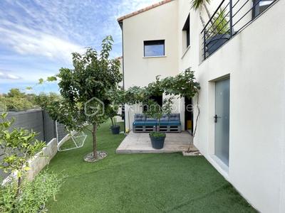 Villa - 186 m² - 6 pièces