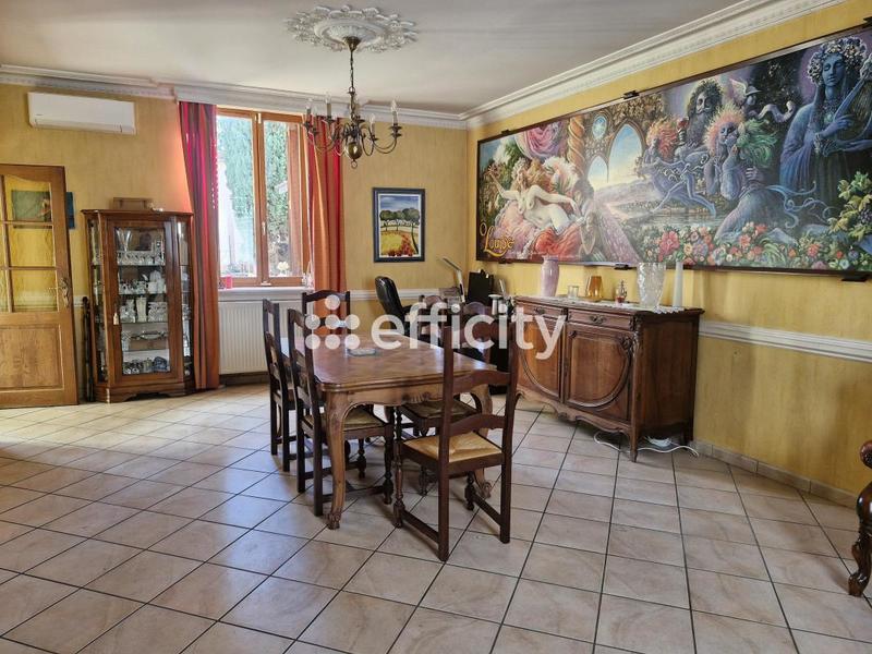 Maison ancienne - 225 m² - 7 pièces