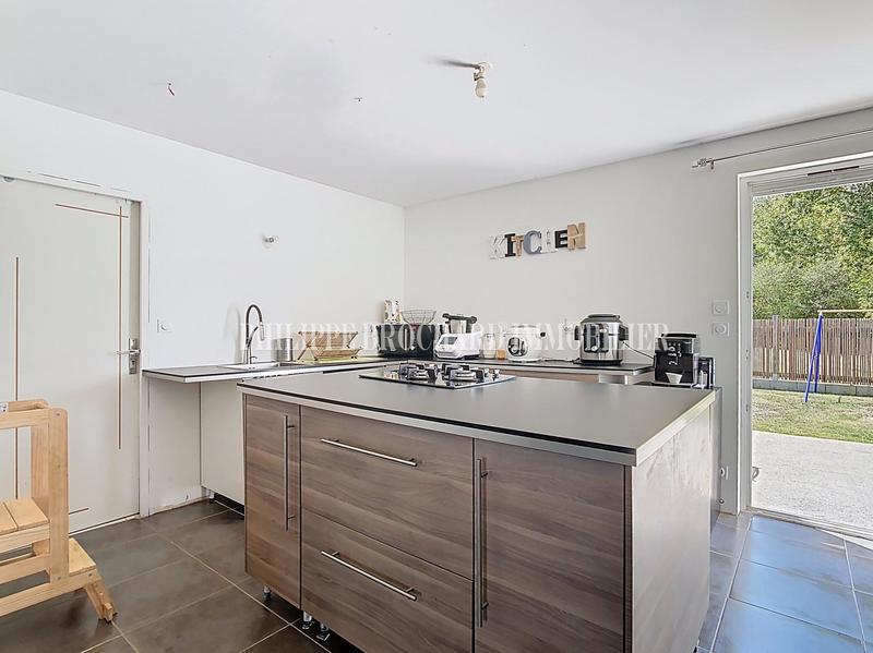 Maison - 98 m² - 5 pièces