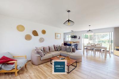 Maison contemporaine - 112 m² - 5 pièces