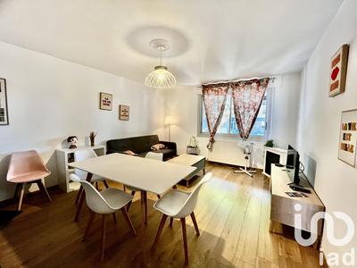 Appartement - 74 m² - 3 pièces