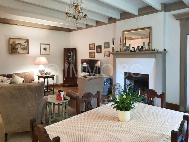 Maison en pierre - 189 m² - 4 pièces