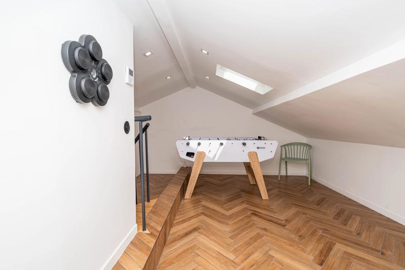 Villa - 165 m² - 10 pièces